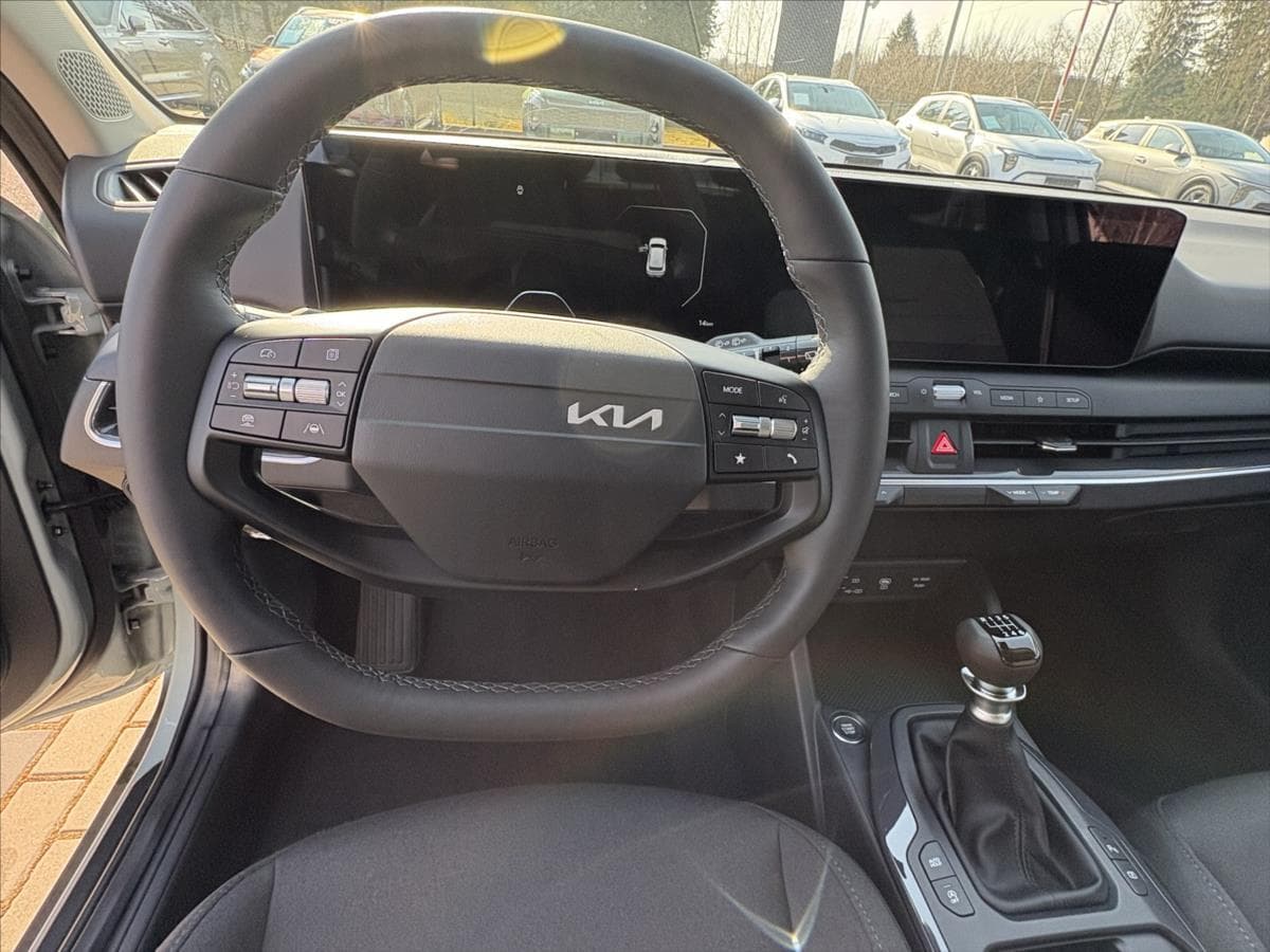 2025 Kia OSTATNÍ - 18