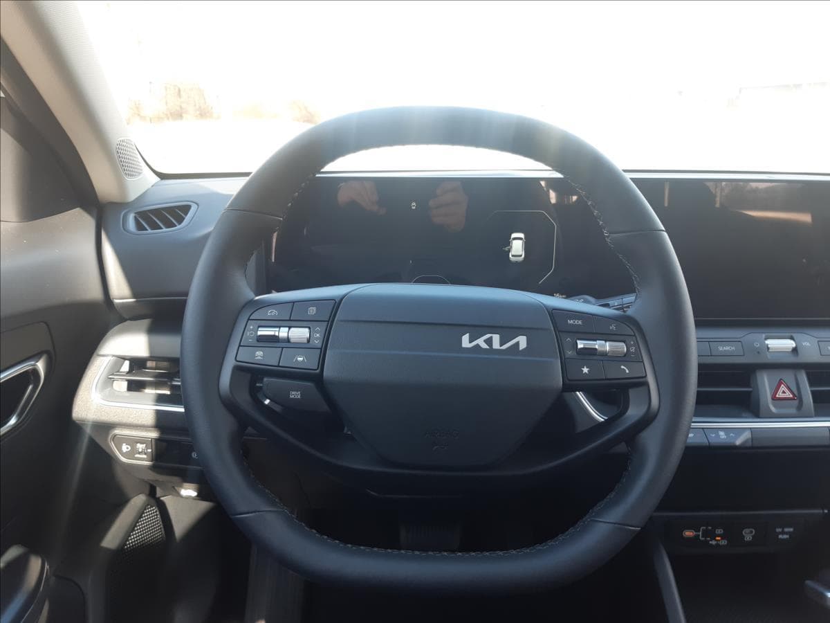 2025 Kia Ostatní - 25