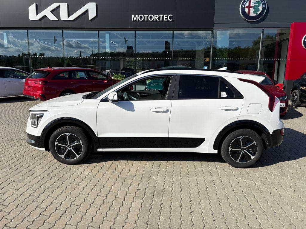 2025 Kia Niro - 4