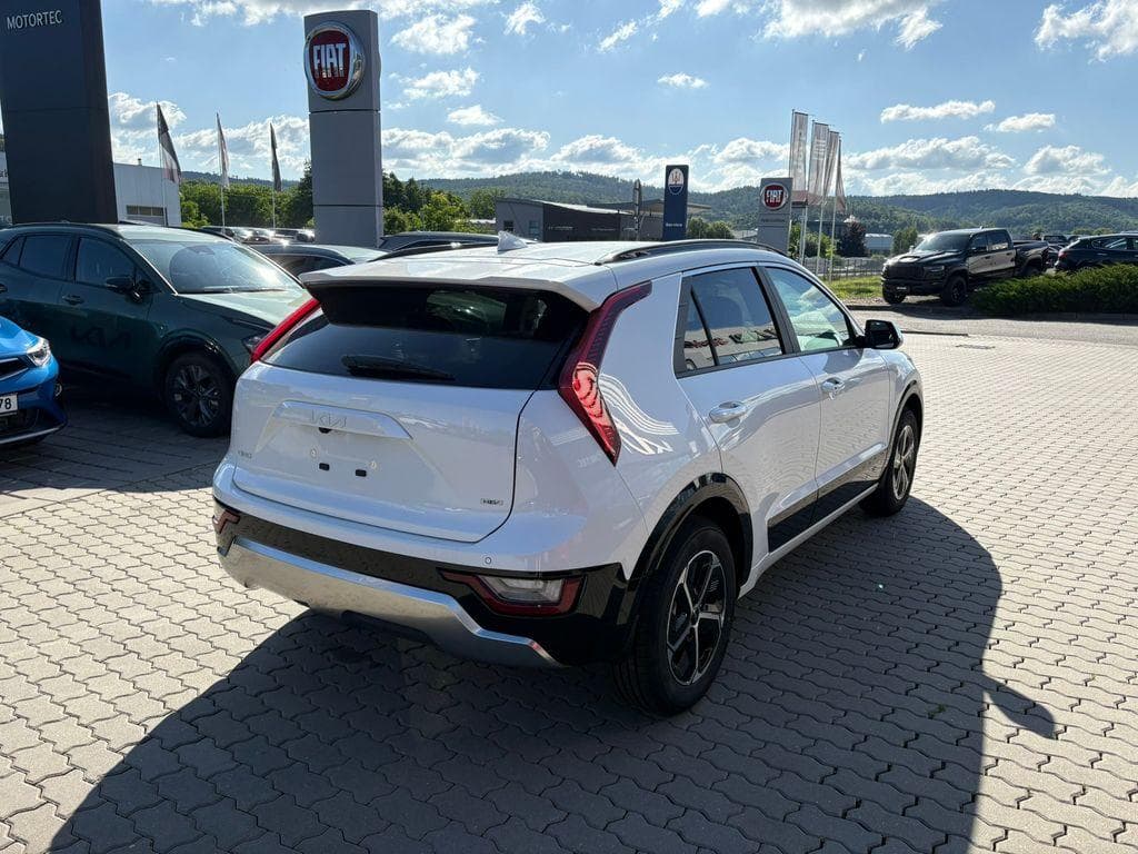 2025 Kia Niro - 7
