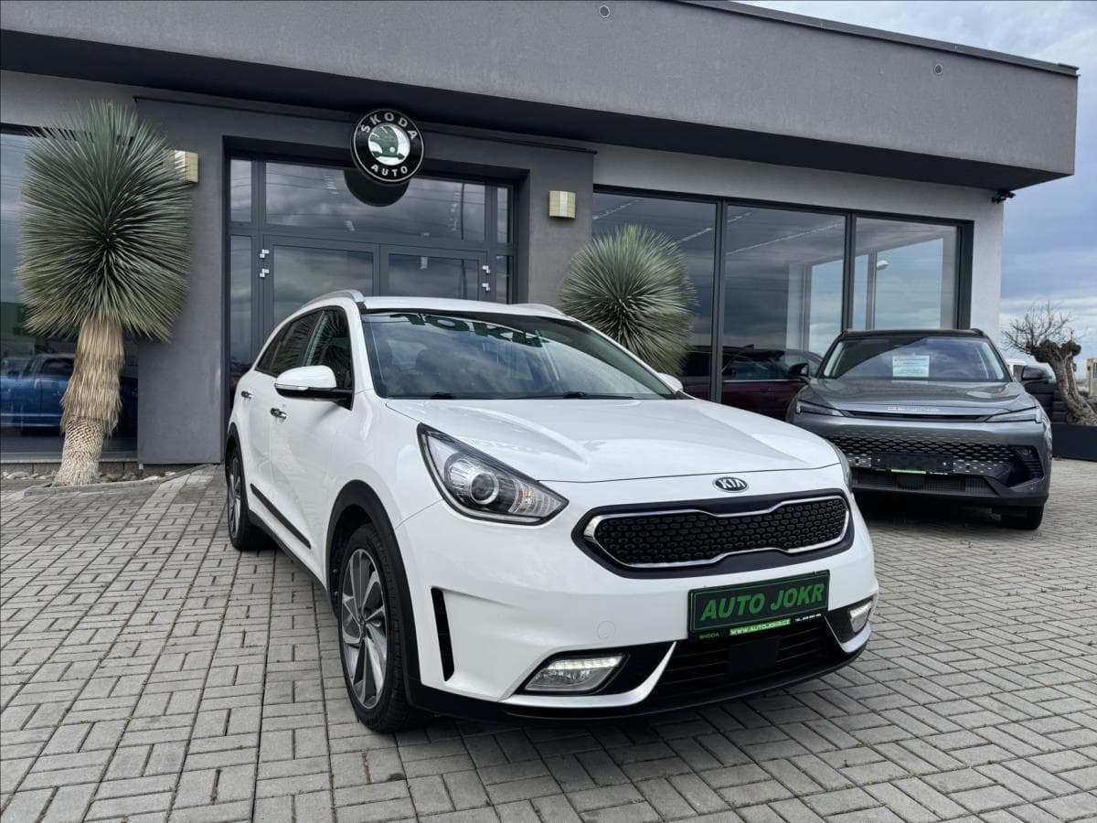 2017 Kia NIRO - 3