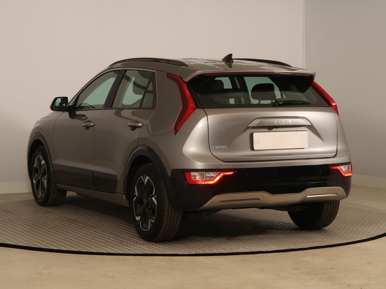2023 Kia NIRO - 5