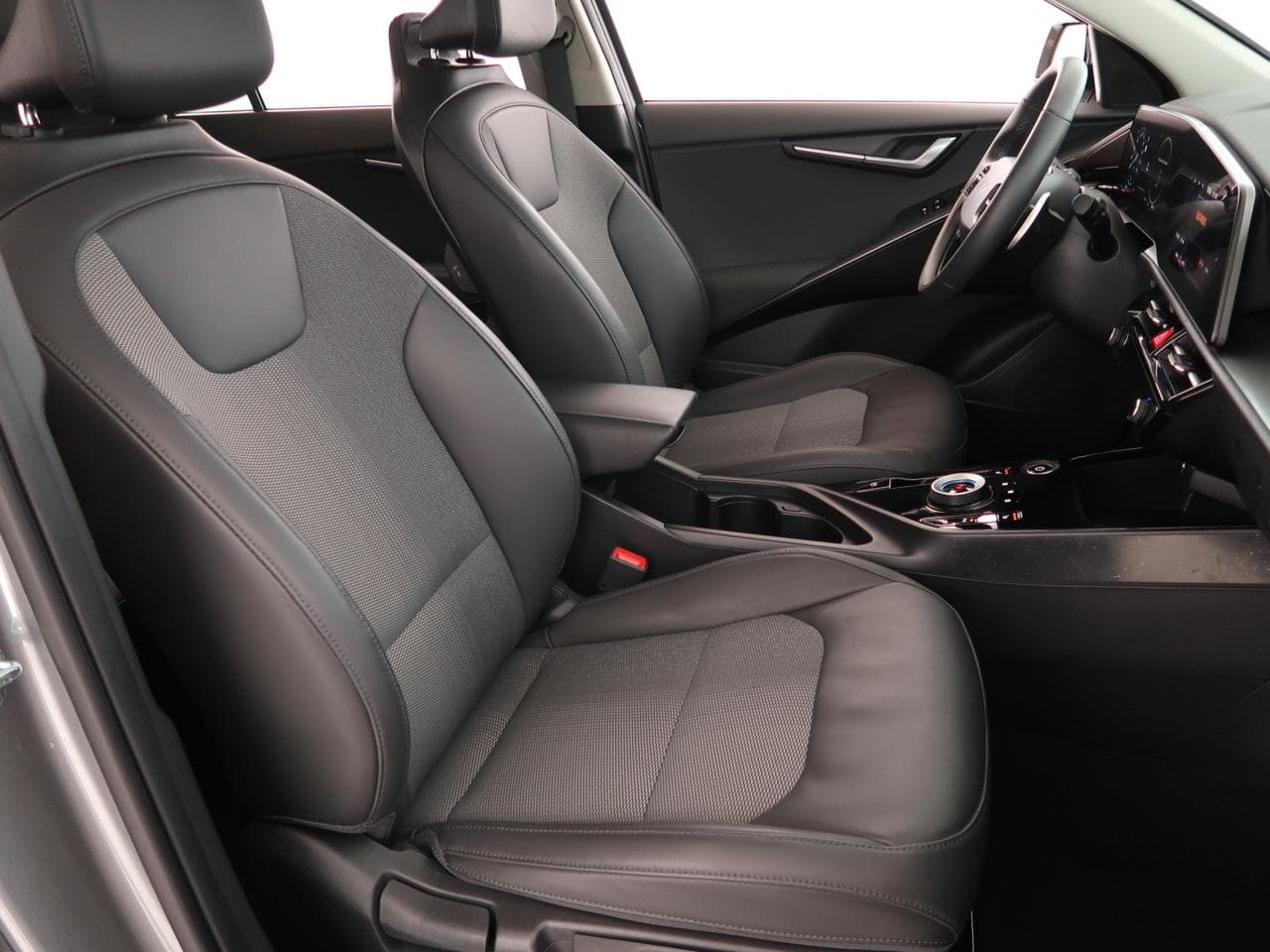 2023 Kia NIRO - 12