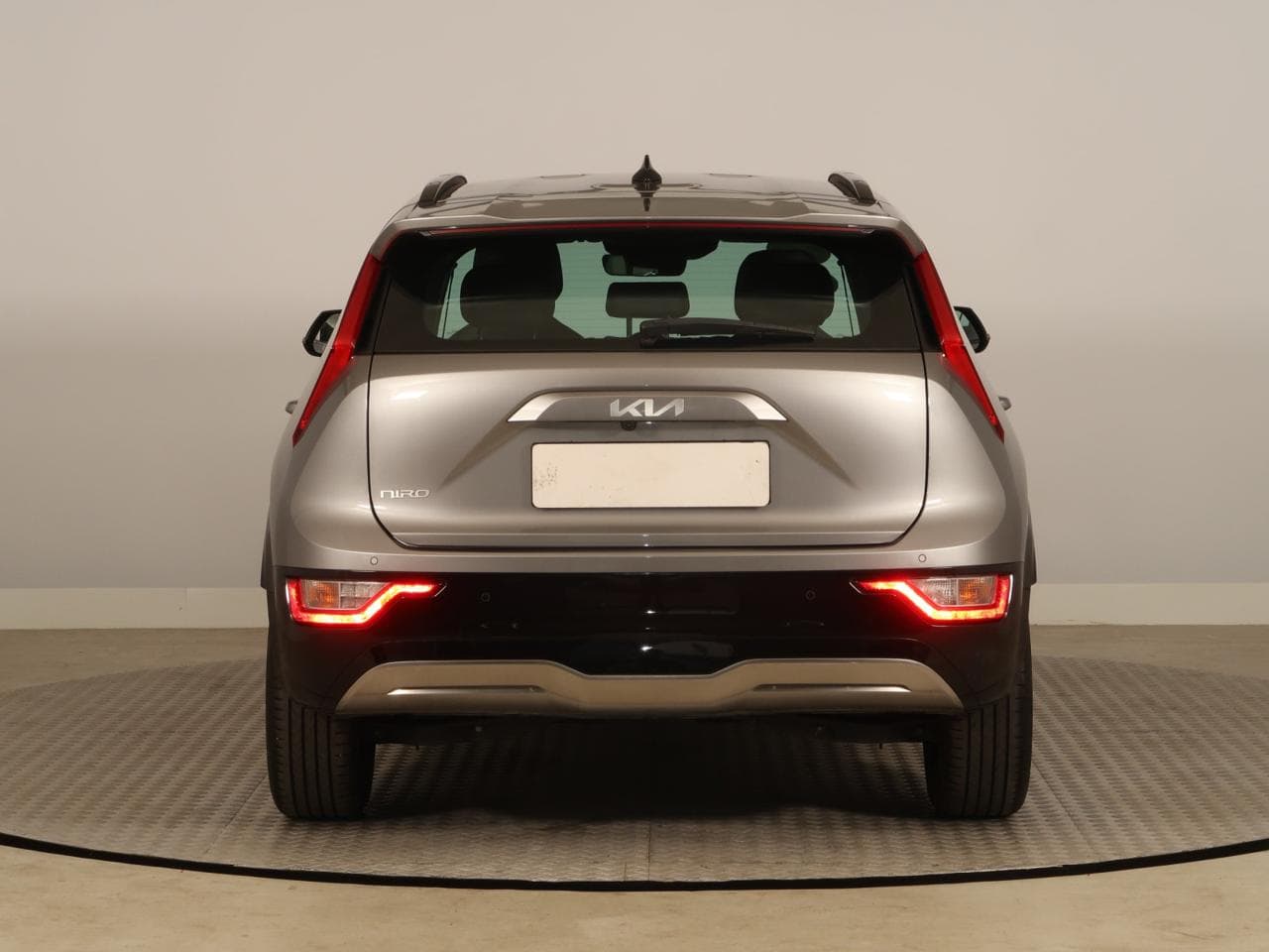 2023 Kia NIRO - 6