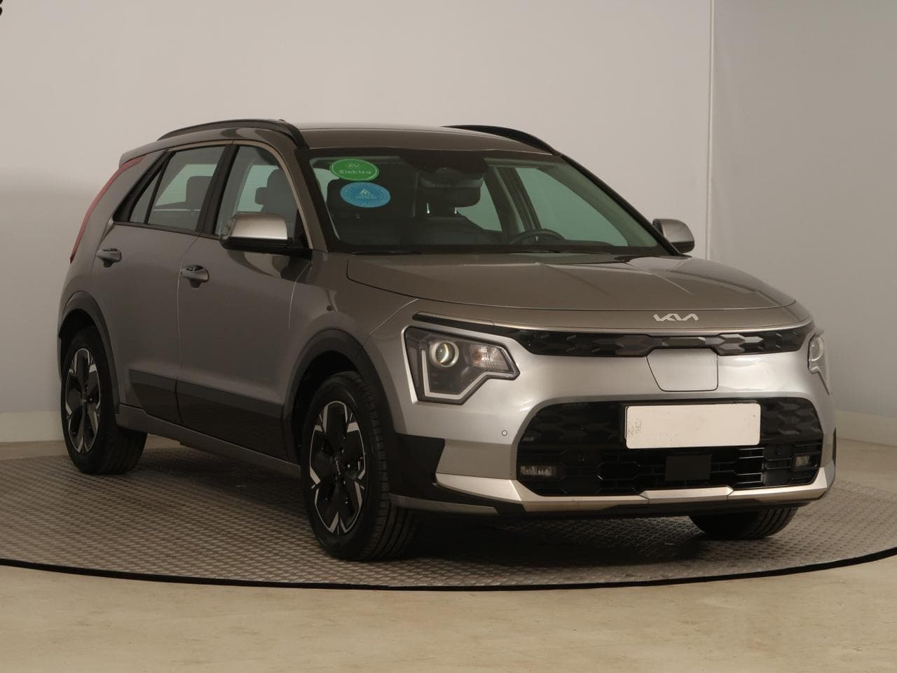 2023 Kia NIRO