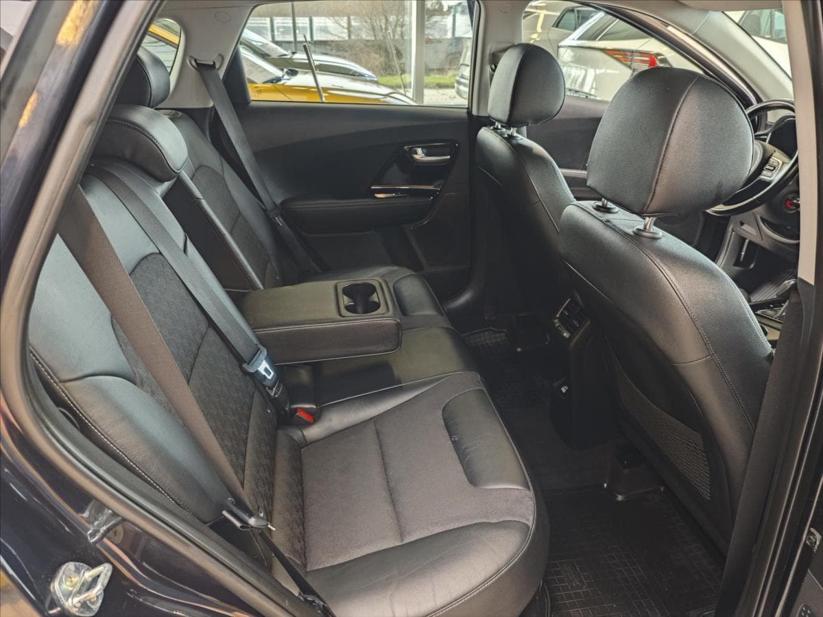 2019 Kia NIRO - 14
