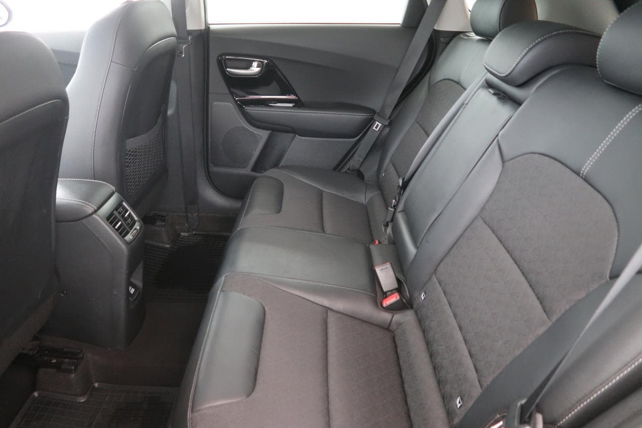 2021 Kia NIRO - 15