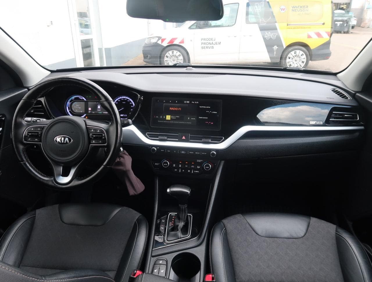 2020 Kia NIRO - 10