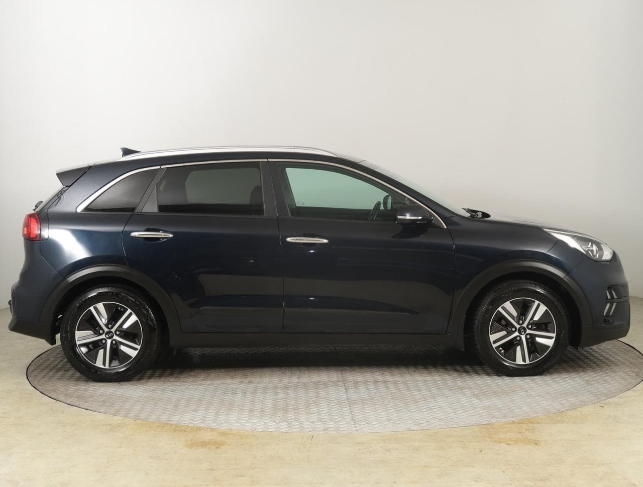 2020 Kia NIRO - 8