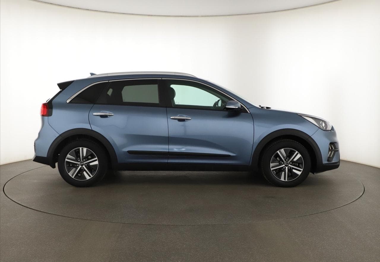 2020 Kia NIRO - 8