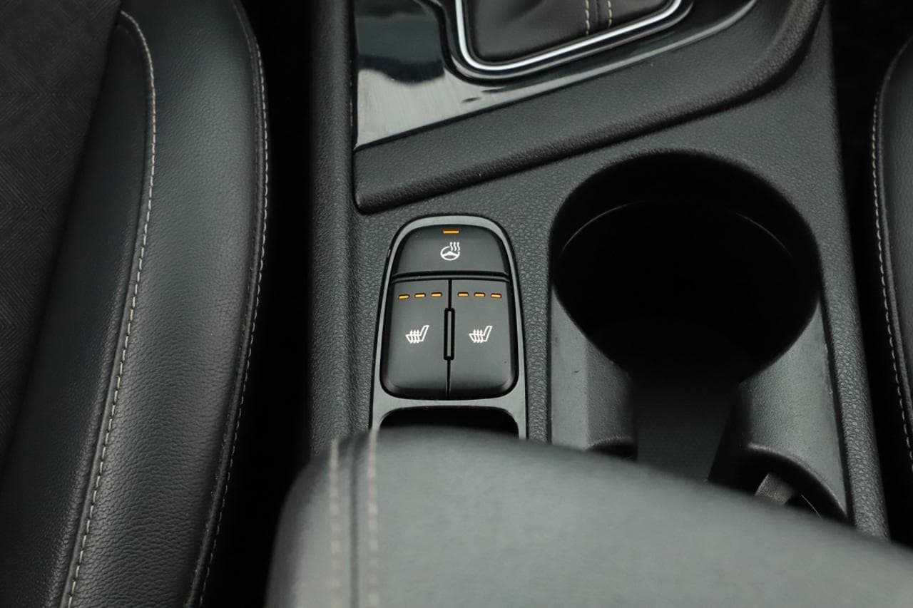 2020 Kia NIRO - 20