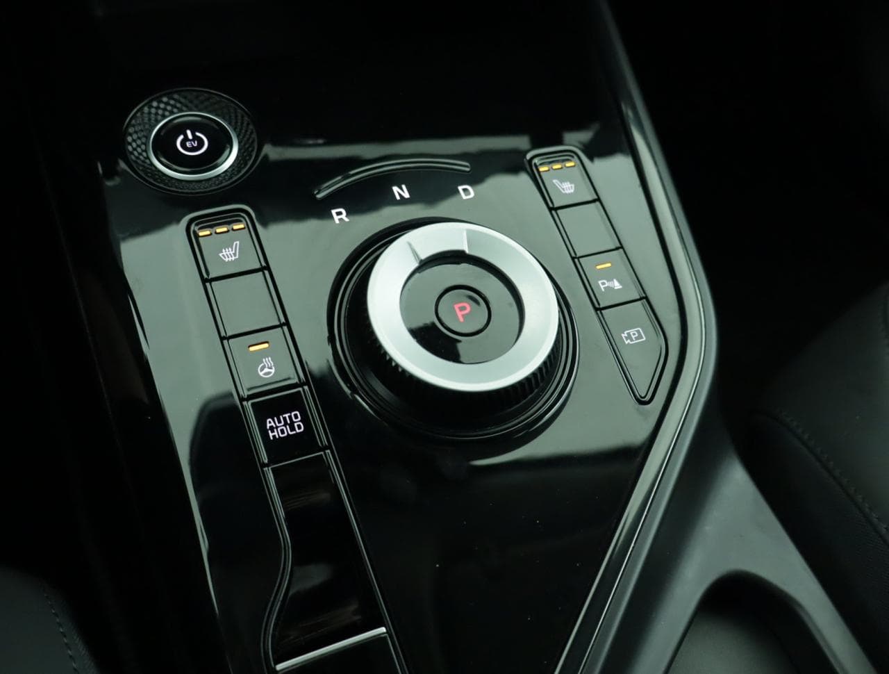 2023 Kia NIRO - 36