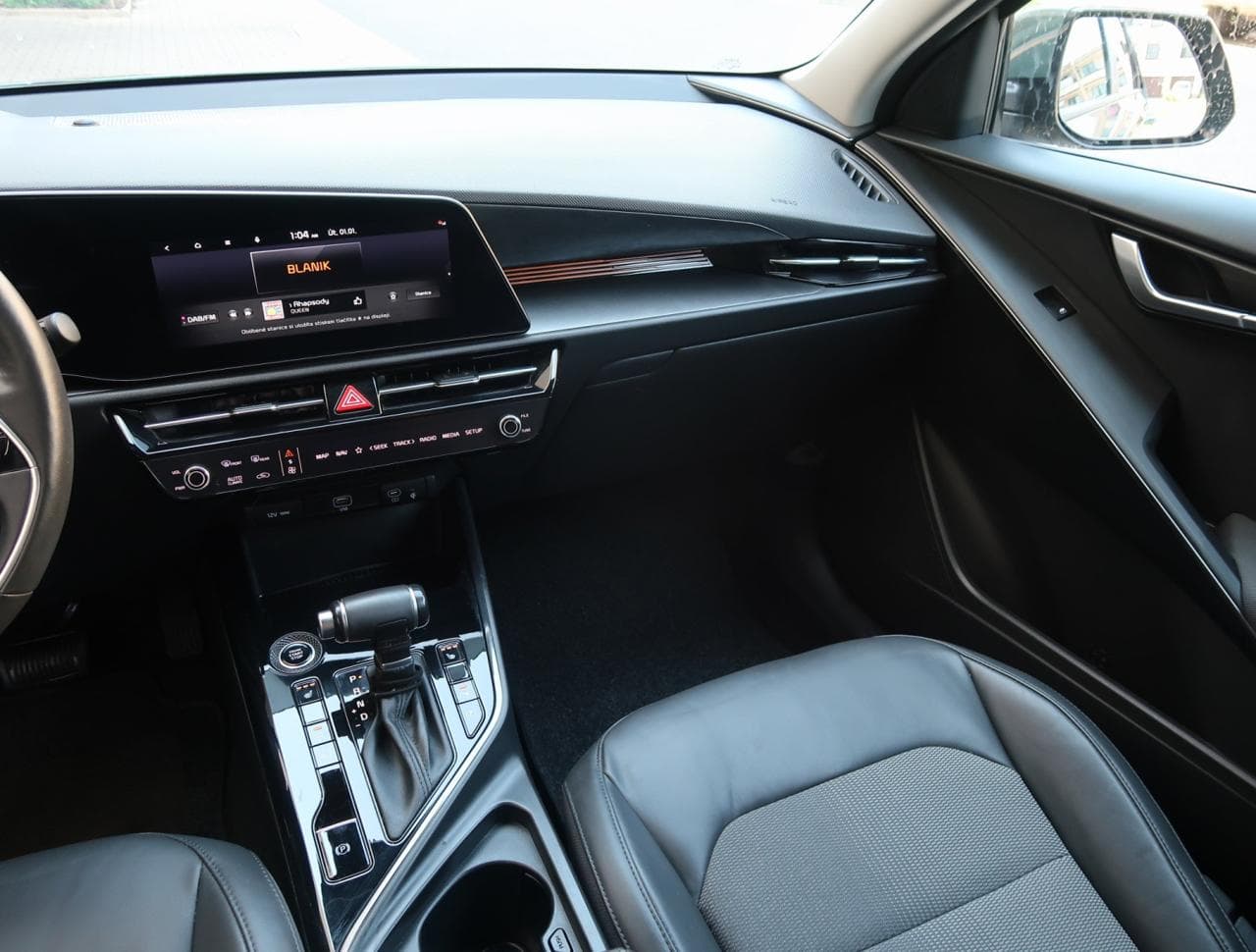2023 Kia NIRO - 11