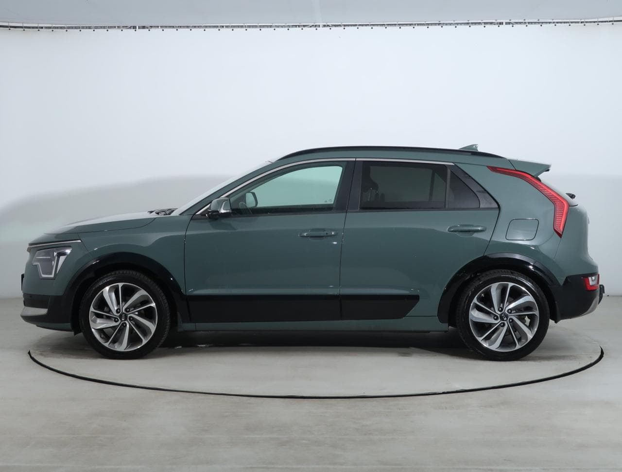 2023 Kia NIRO - 4