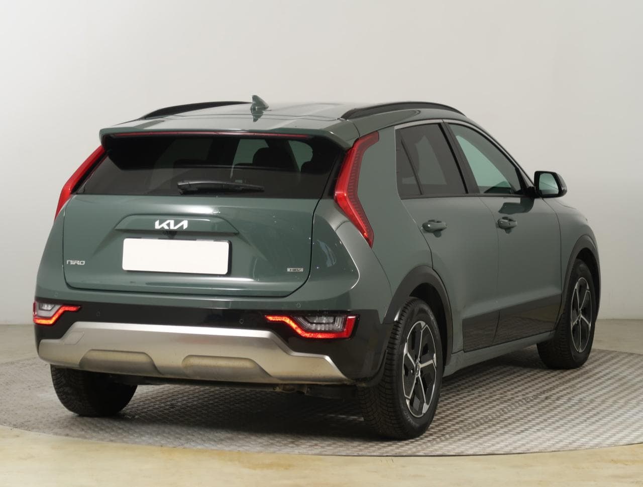 2023 Kia NIRO - 7