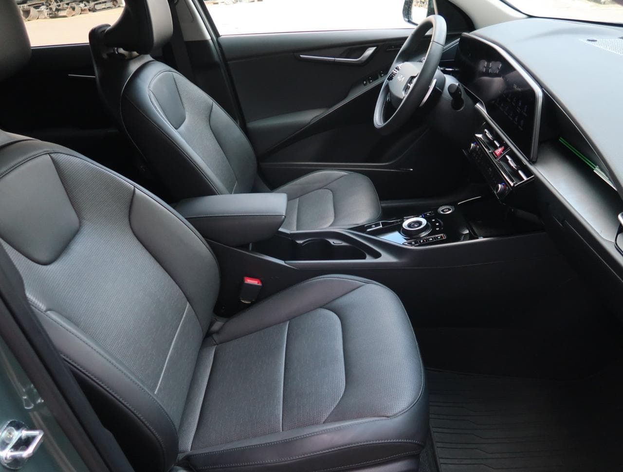 2023 Kia NIRO - 12