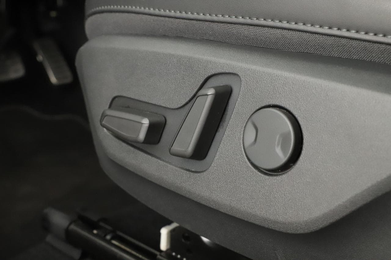 2024 Kia NIRO - 16