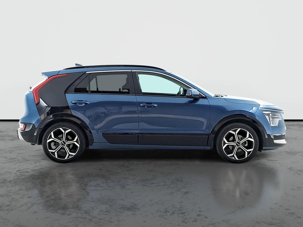 2023 Kia NIRO - 8