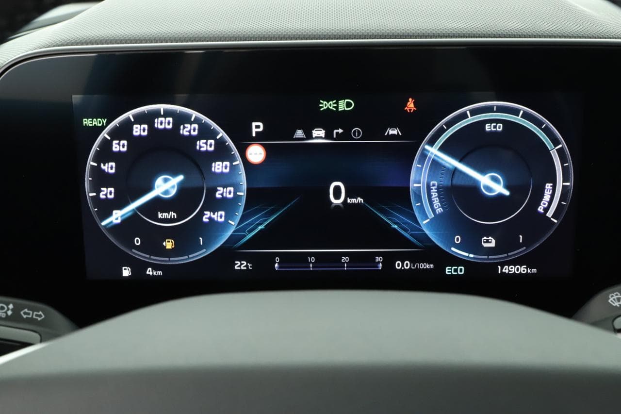 2025 Kia NIRO - 14