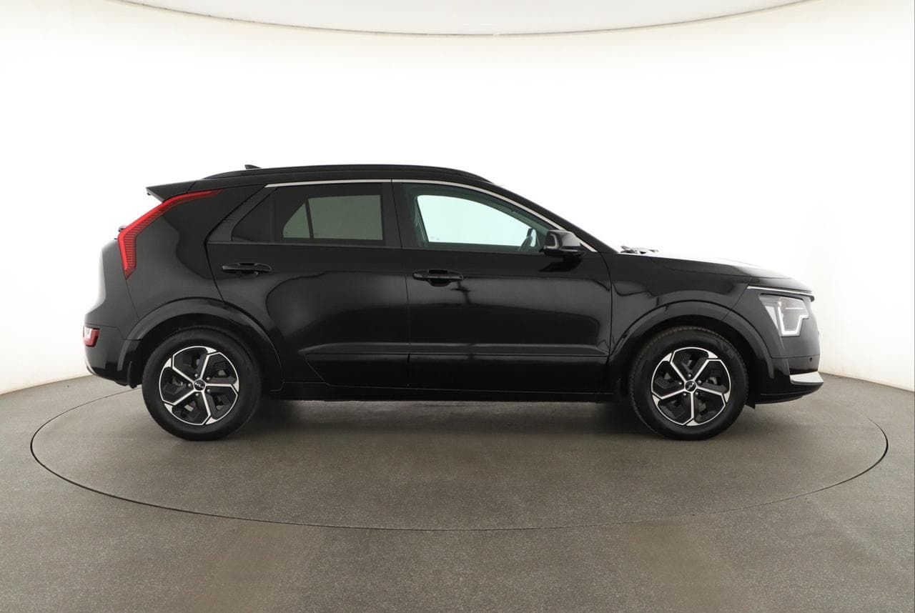 2025 Kia NIRO - 8