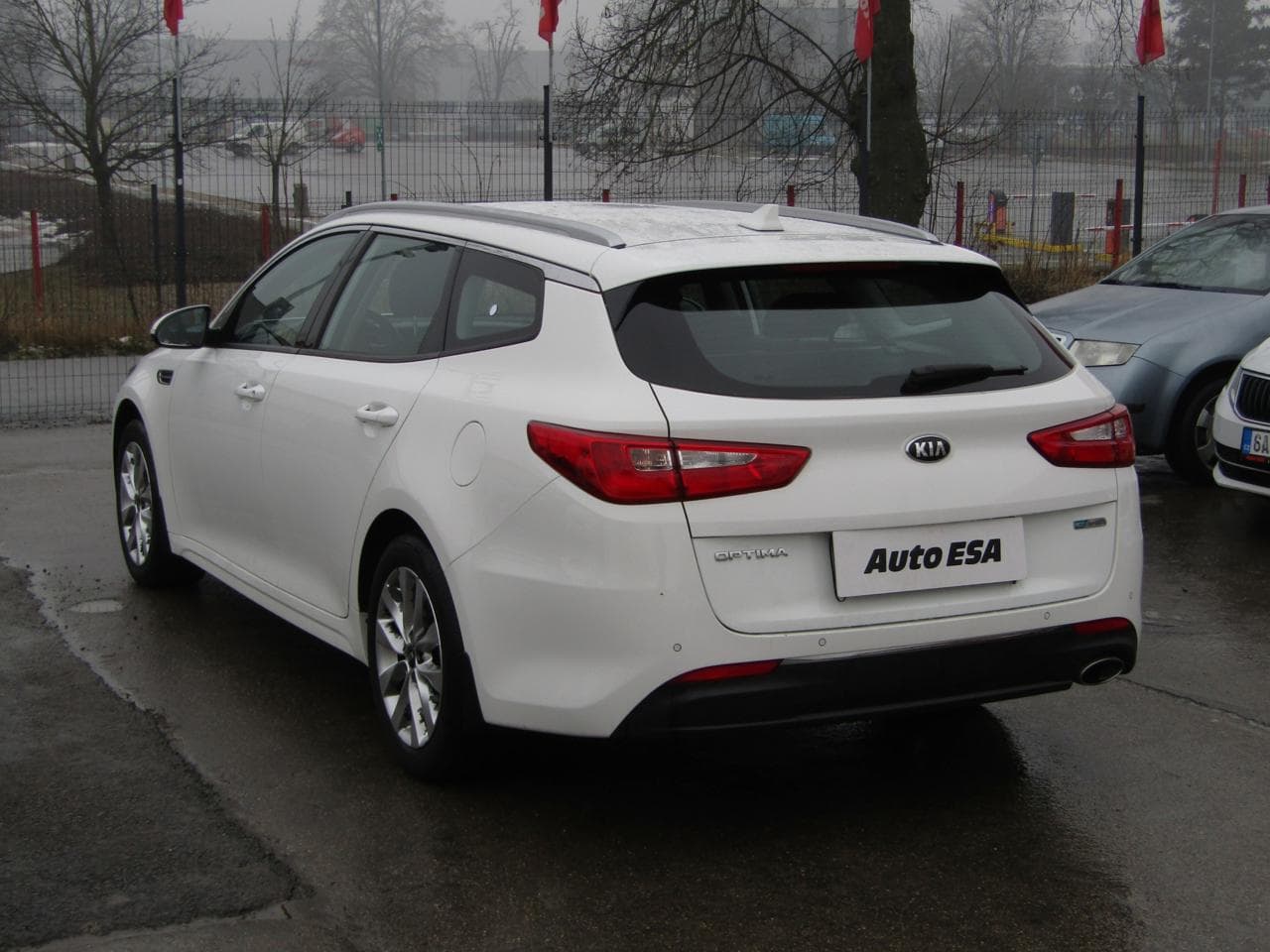 2018 Kia OPTIMA - 10
