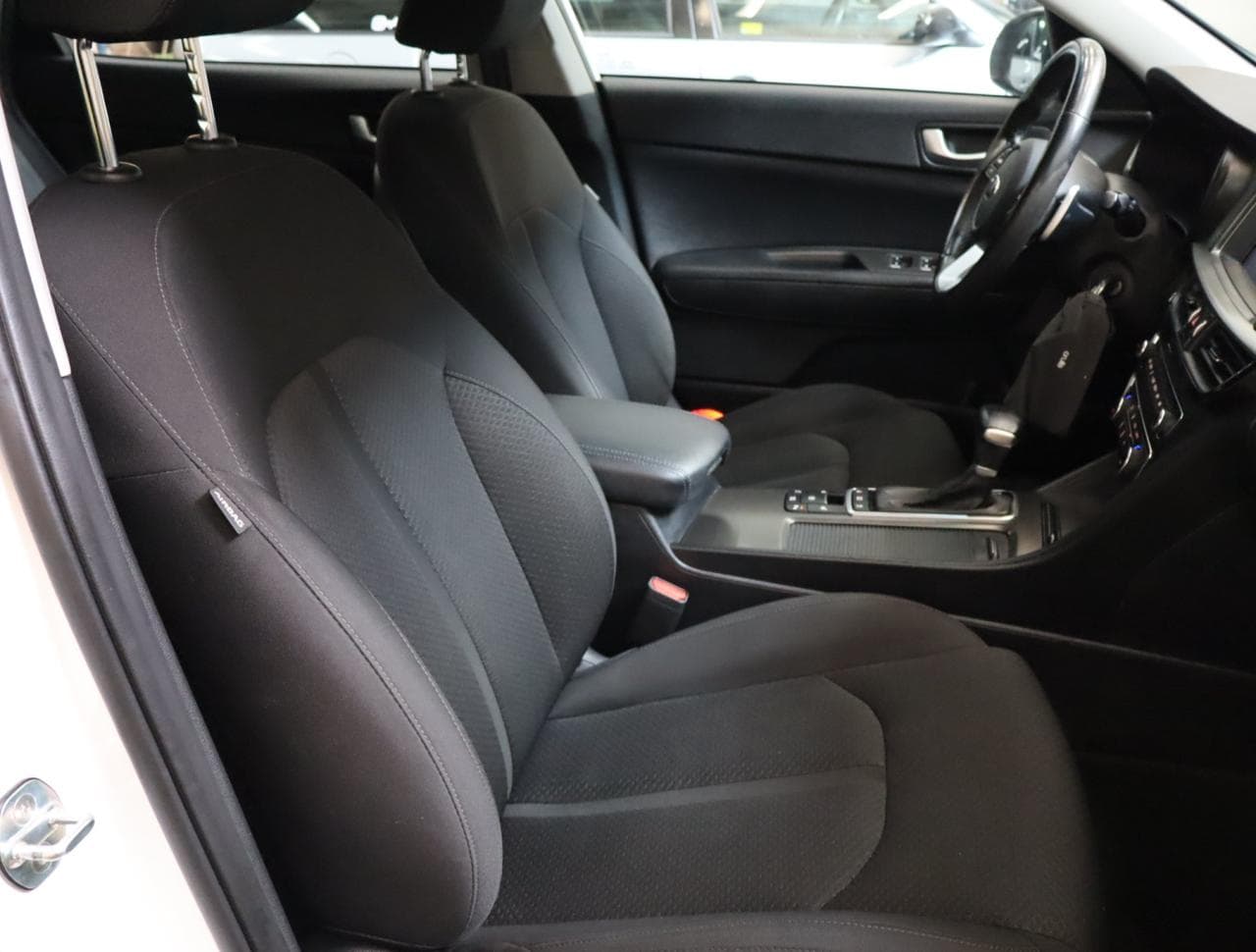 2019 Kia OPTIMA - 21