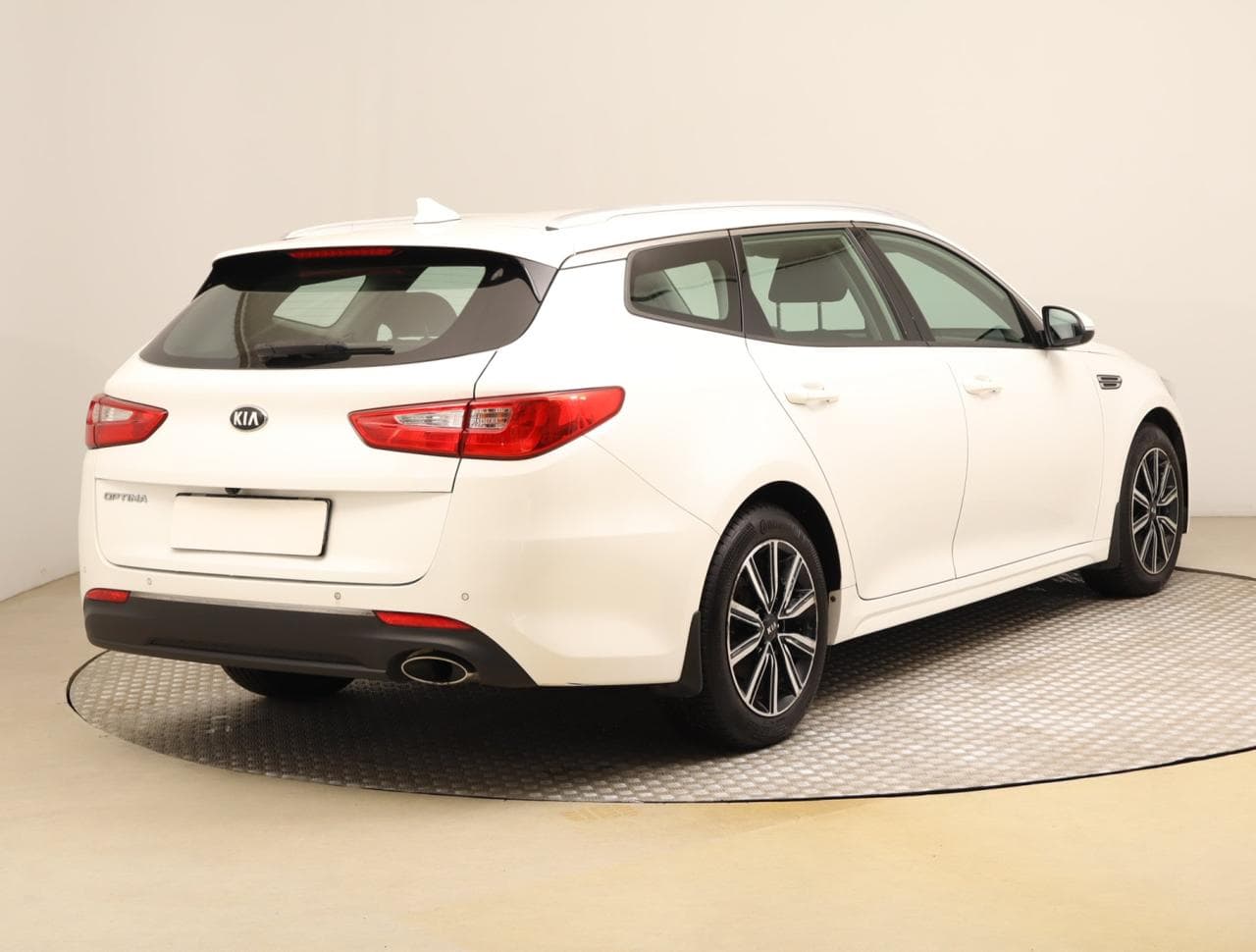 2019 Kia OPTIMA - 11