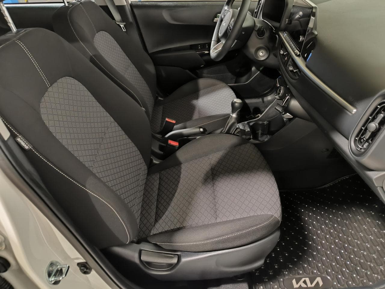 2024 Kia Picanto - 12