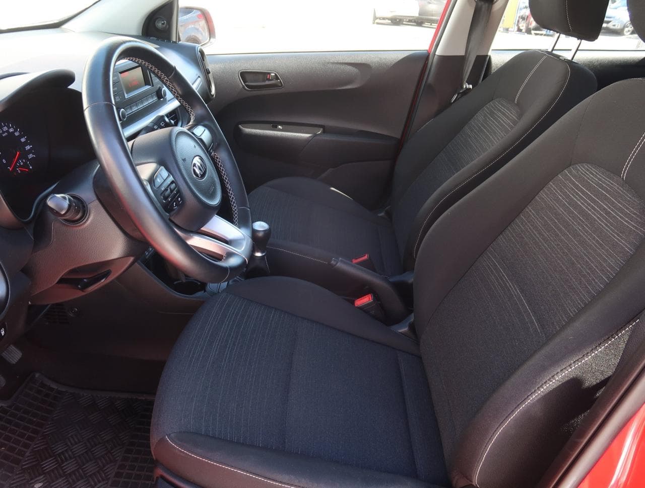 2018 Kia PICANTO - 28