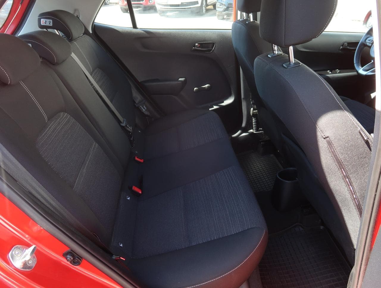 2018 Kia PICANTO - 23