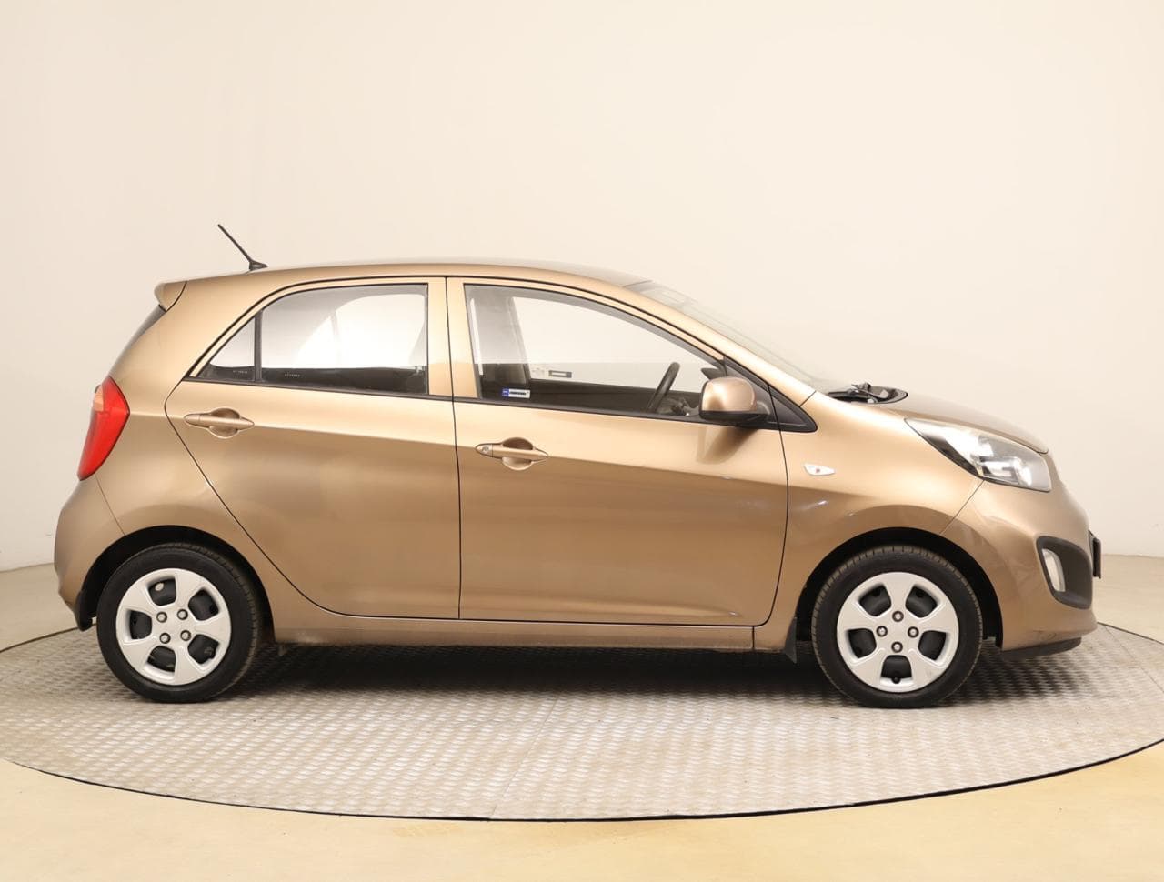 2012 Kia PICANTO - 8