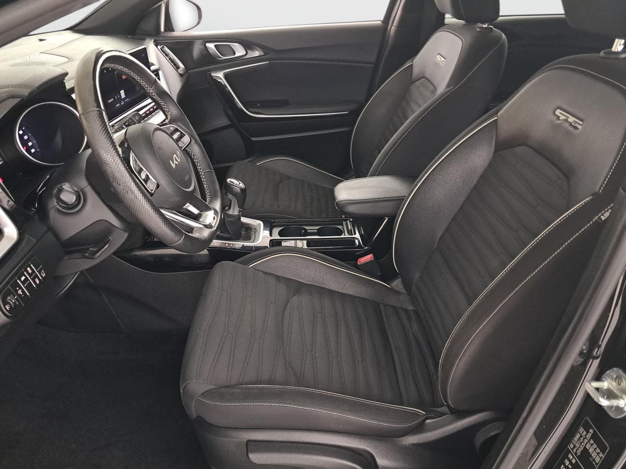 2021 Kia PROCEED - 16