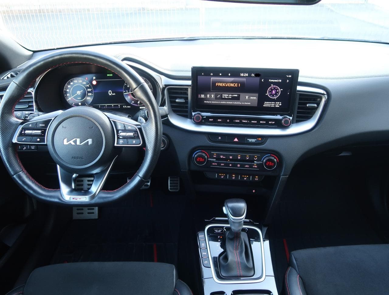 2023 Kia Proceed - 10