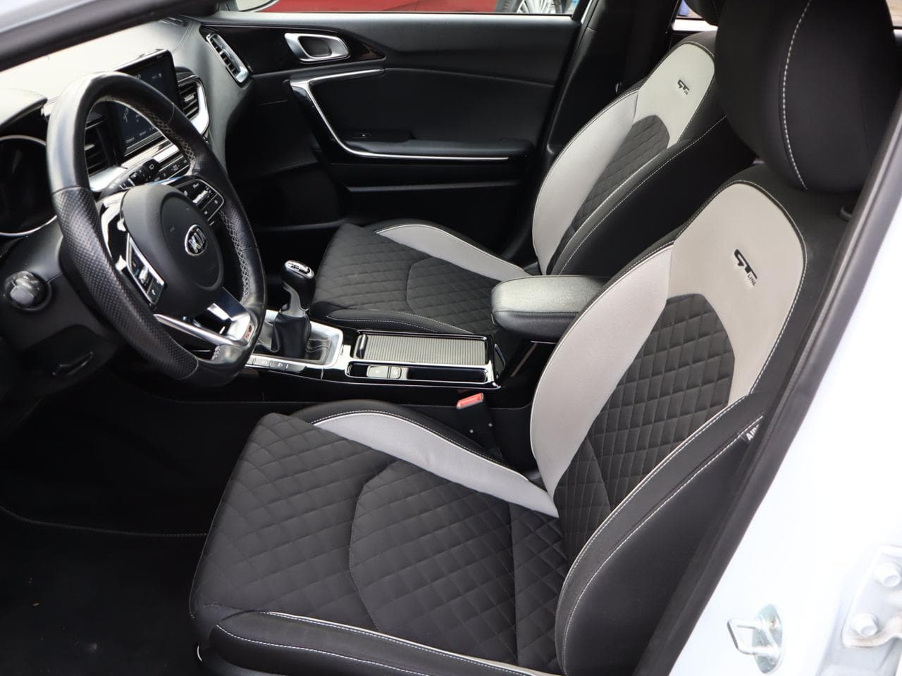 2019 Kia PROCEED - 14