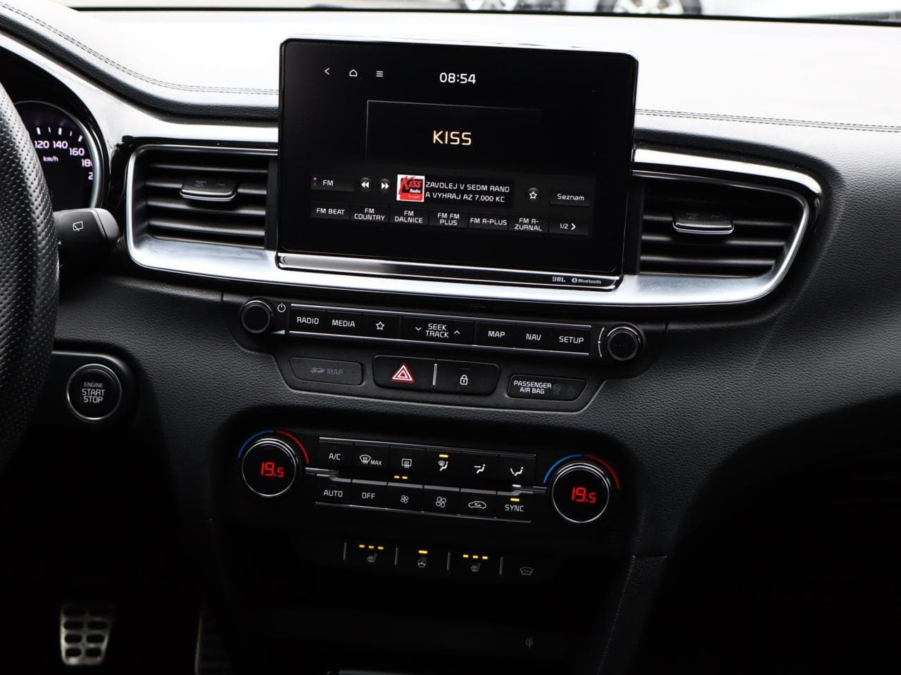 2019 Kia PROCEED - 16