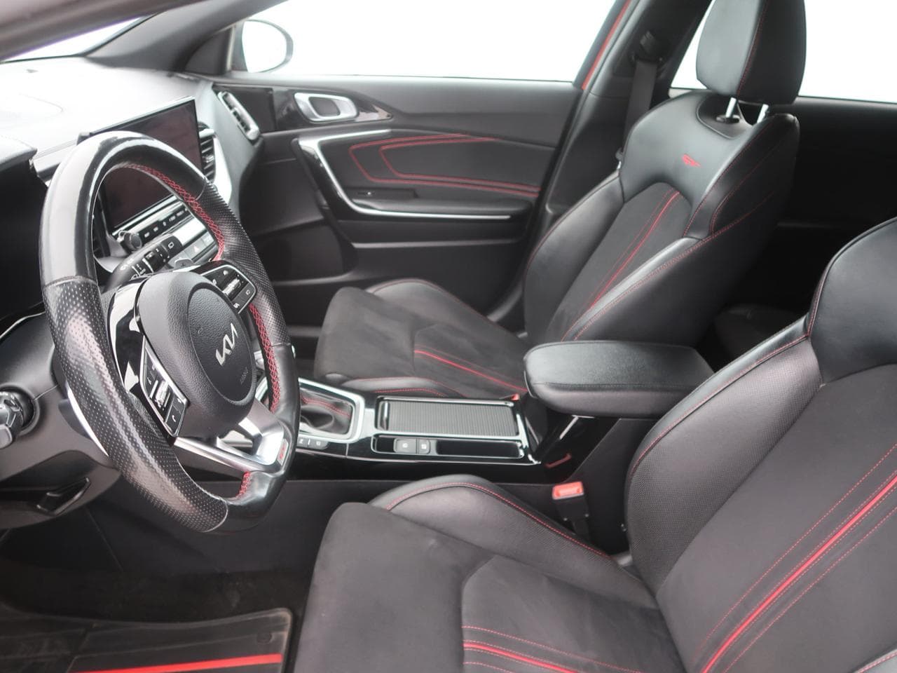 2022 Kia PROCEED - 16