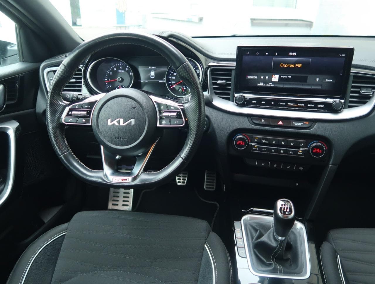2021 Kia PROCEED - 9