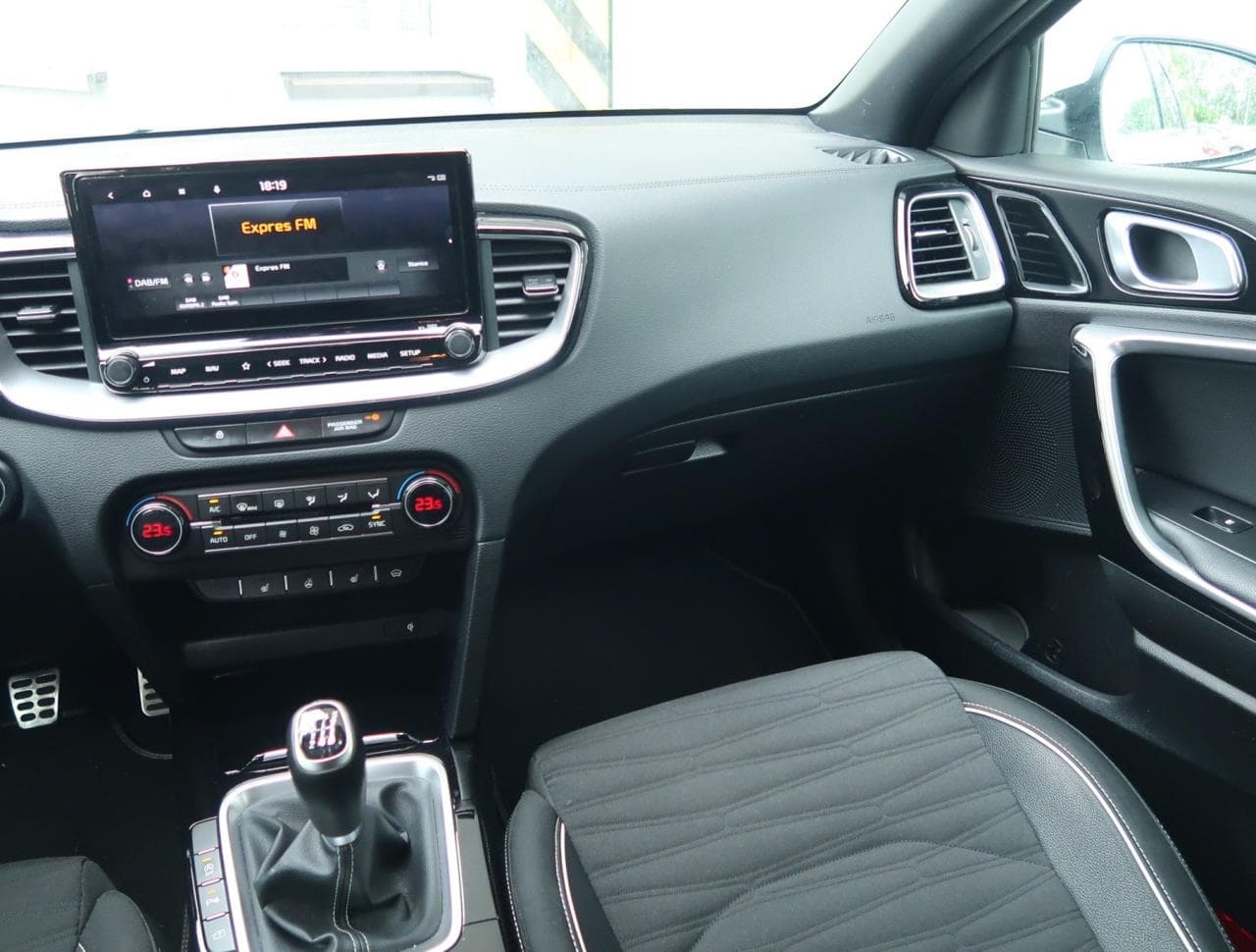 2021 Kia PROCEED - 11