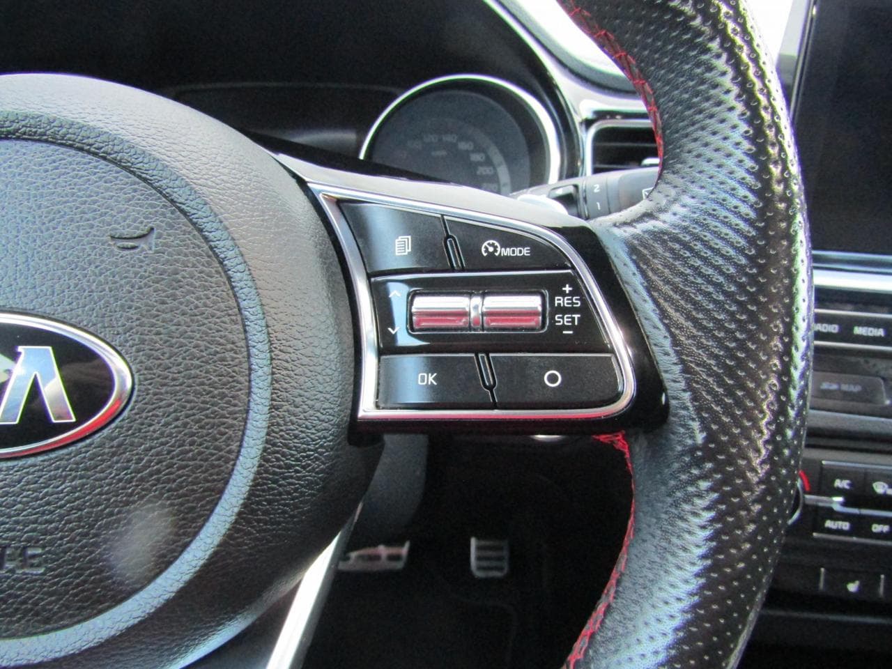 2019 Kia PROCEED - 18