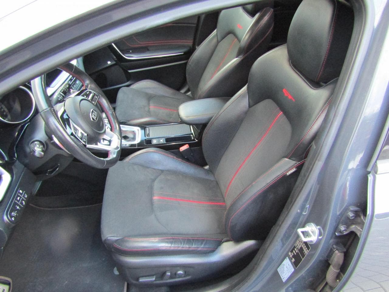 2019 Kia PROCEED - 9