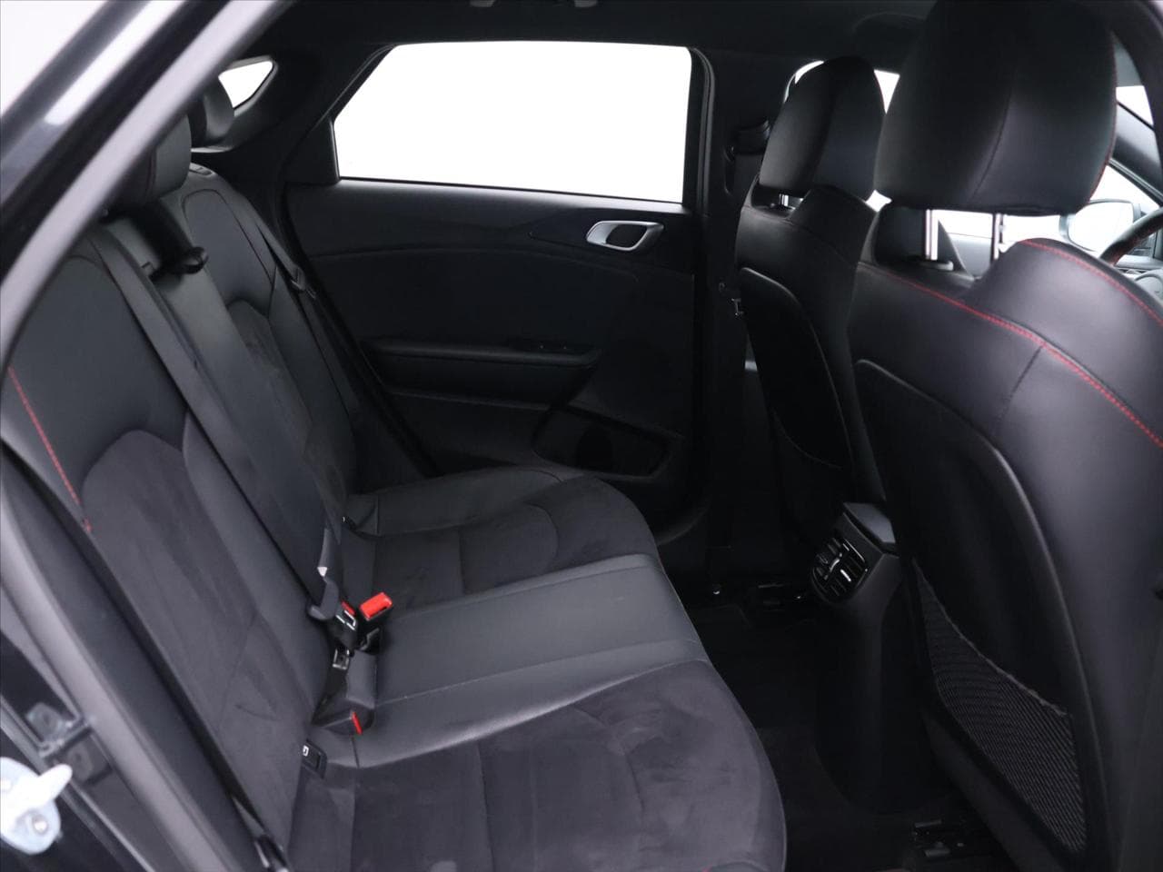 2019 Kia PROCEED - 15