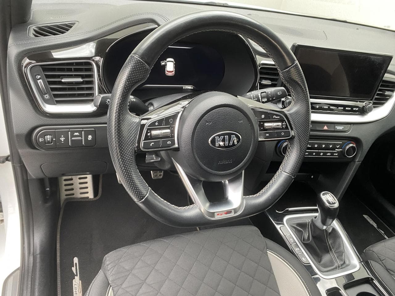 2021 Kia PROCEED - 13