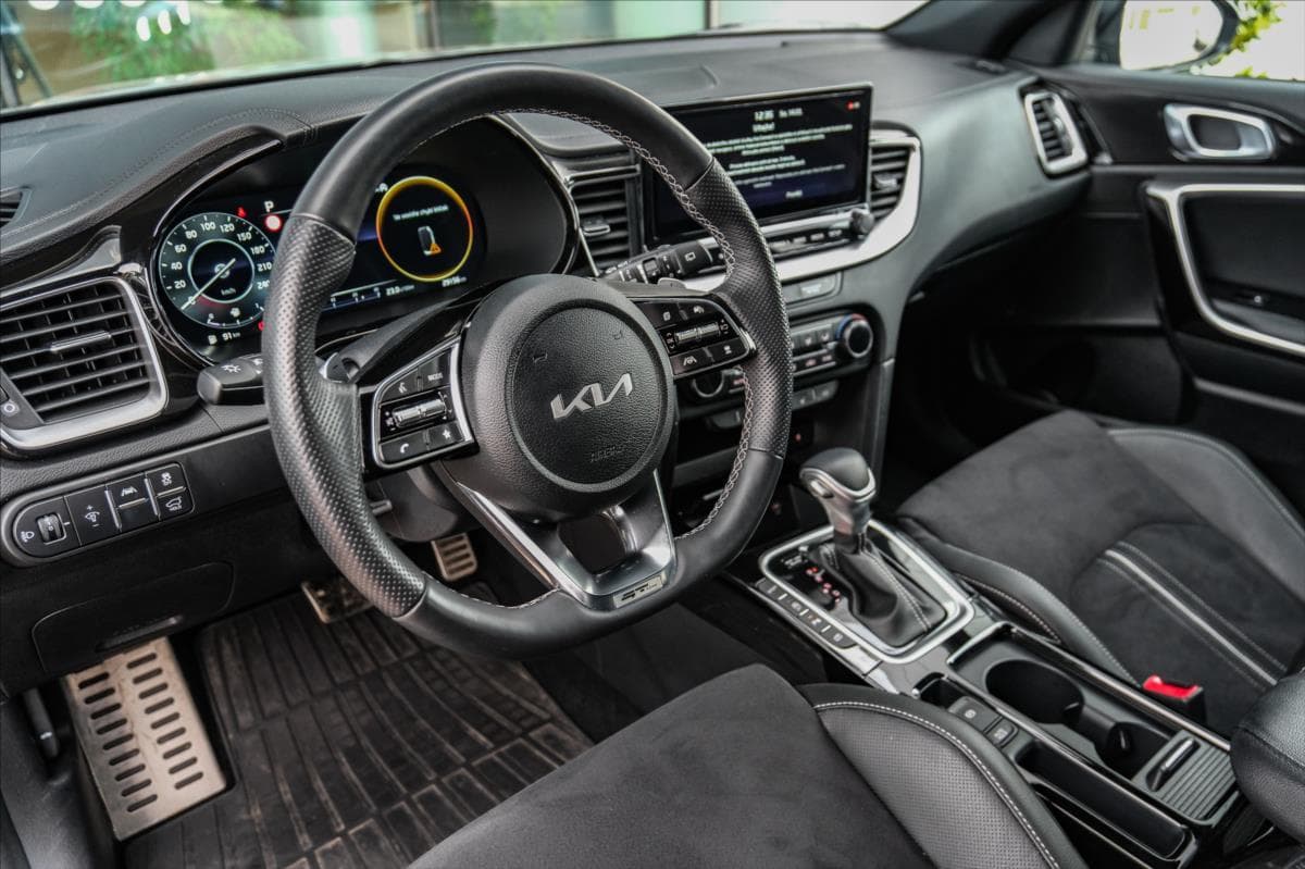 2025 Kia PROCEED - 14