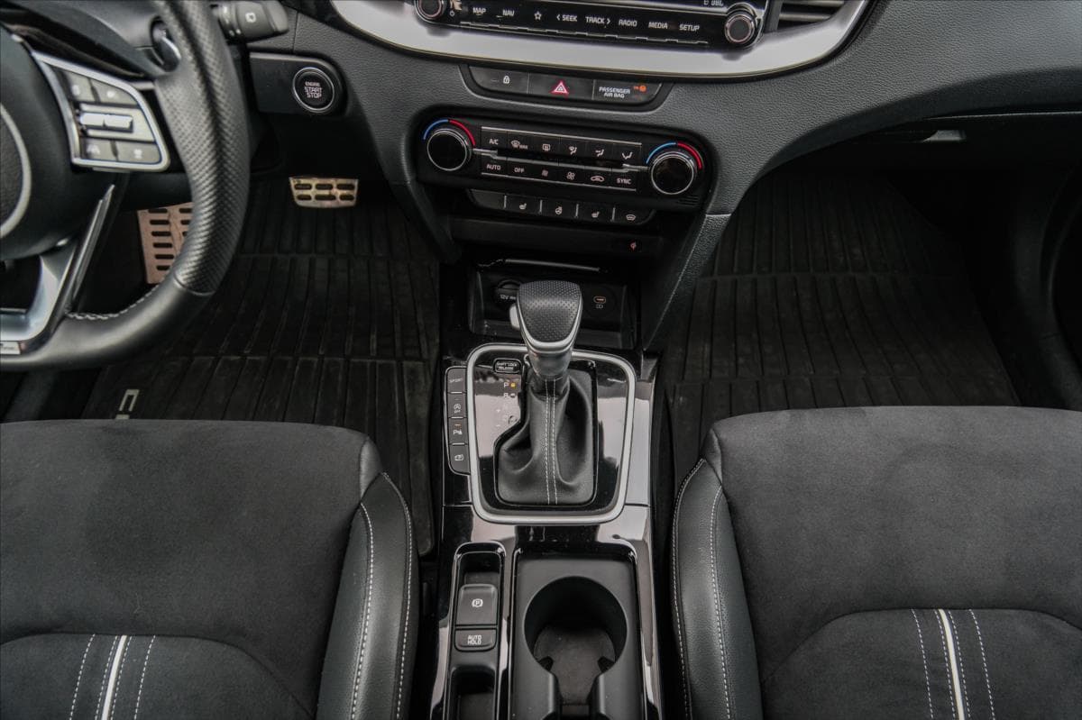 2025 Kia PROCEED - 17
