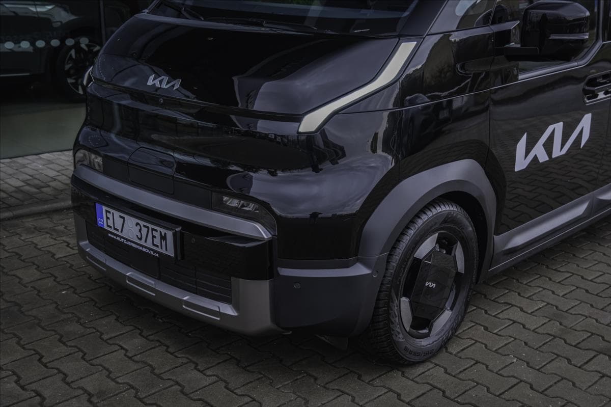 2025 Kia PV5 - 11