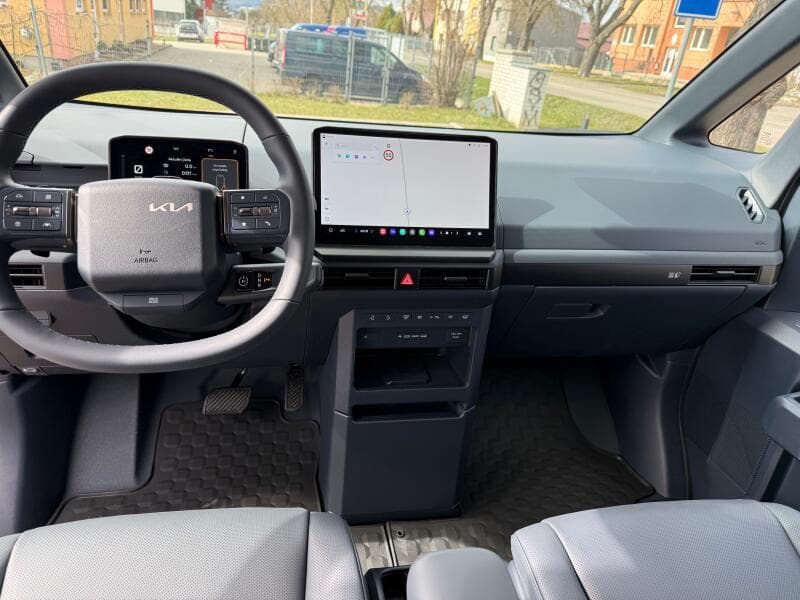 2026 Kia PV5 - 8