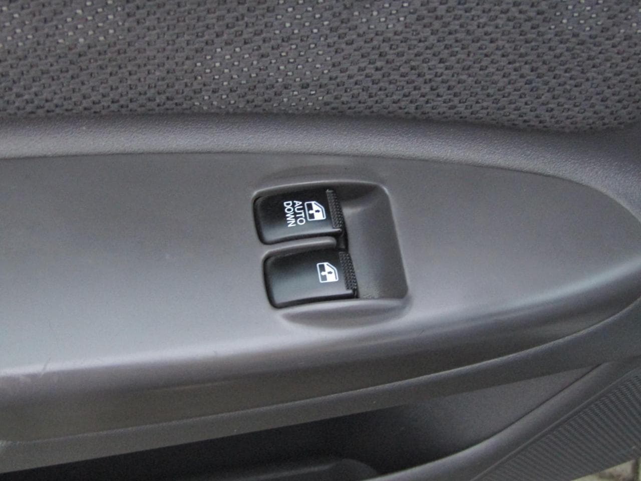 2006 Kia RIO - 11