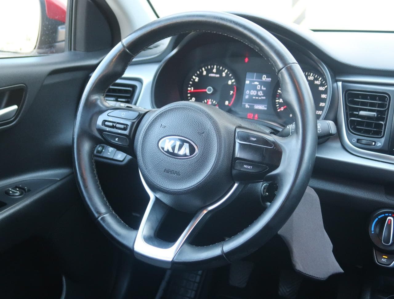2017 Kia Rio - 20