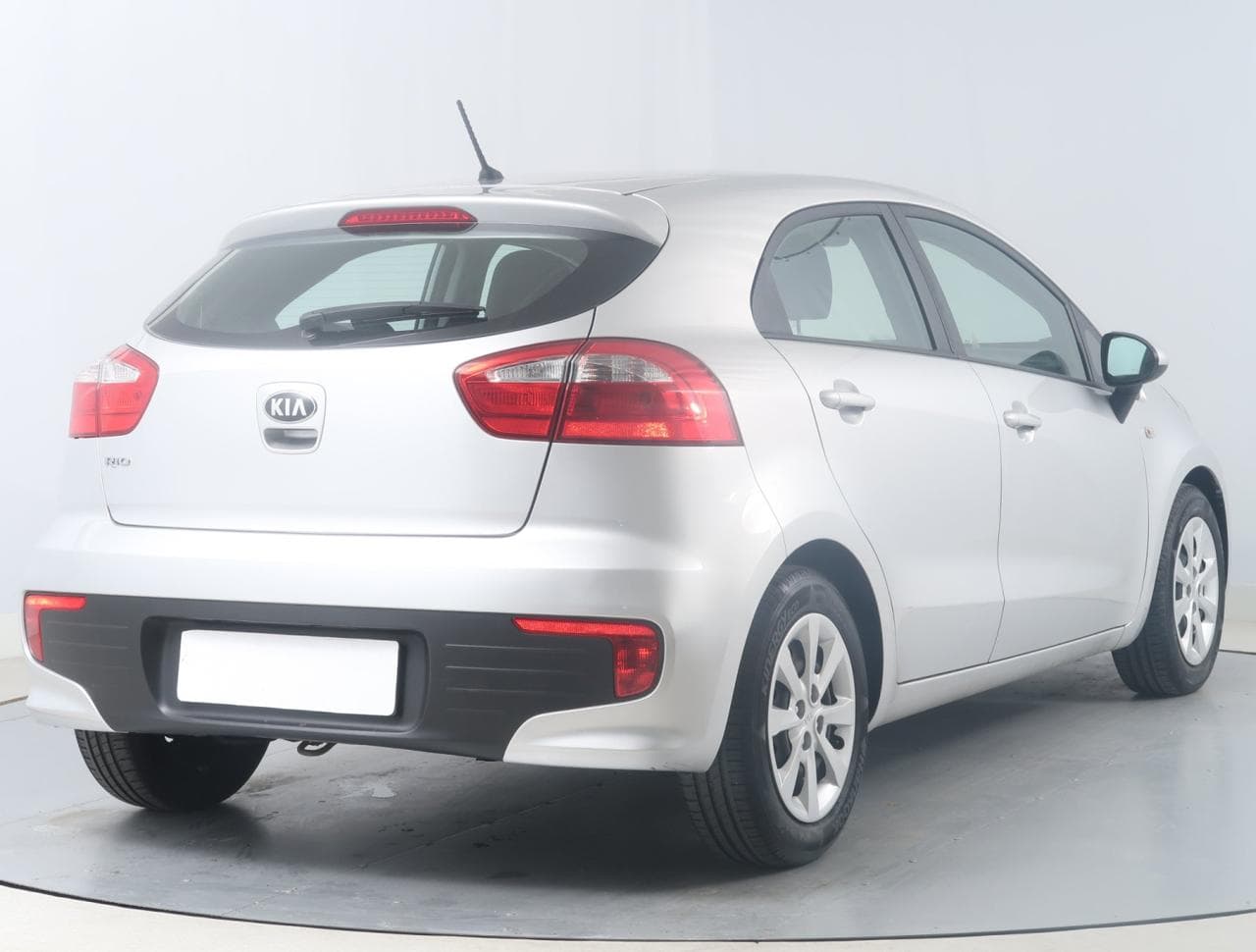2016 Kia Rio - 7