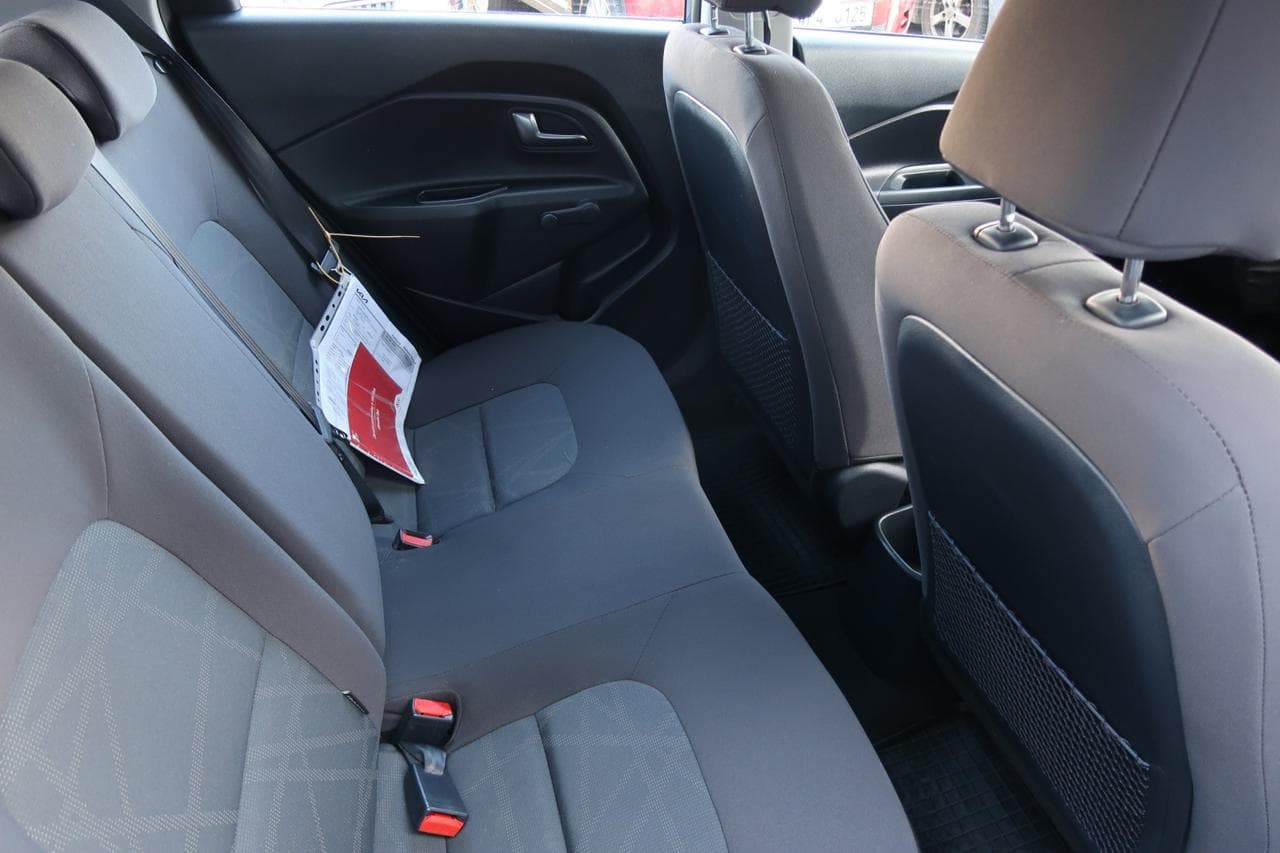 2016 Kia RIO - 13